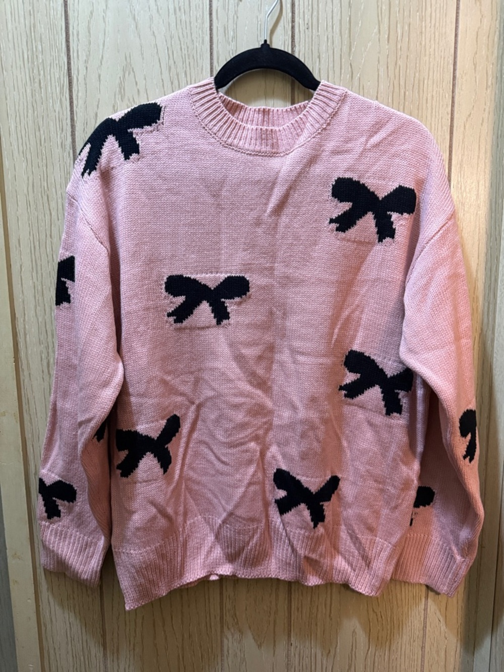 5/$20 - Pink Bow Pattern Crewneck Sweater